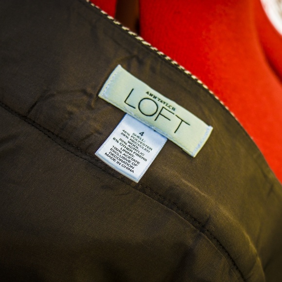 Ann Taylor LOFT mid length skirt - Picture 2 of 5